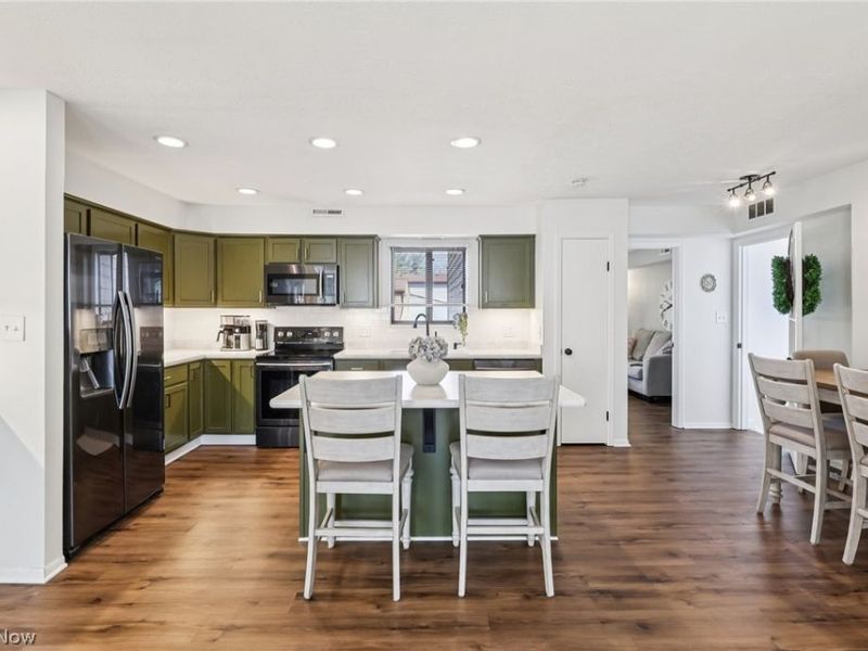 126 Kimrose Lane, Broadview Heights, OH 44147 Photo 9