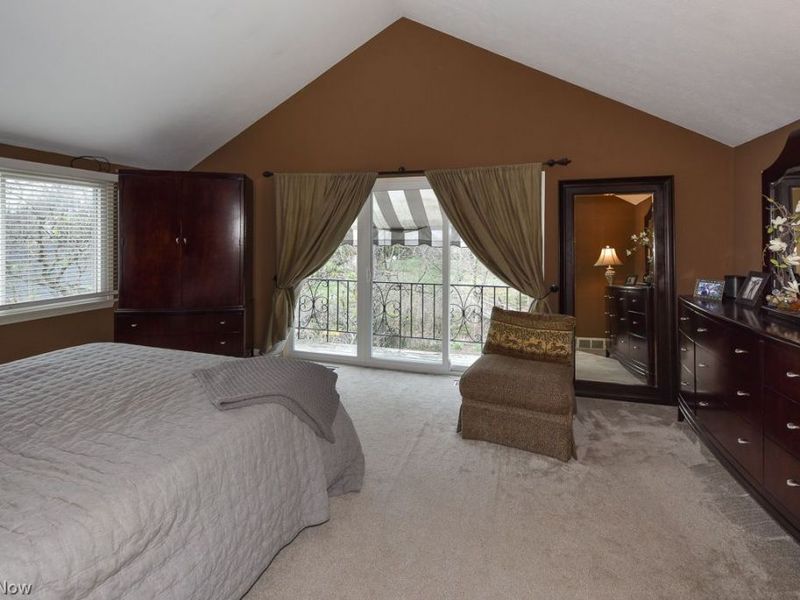 1000 Elmwood Road, Rocky River, OH 44116 Photo 18