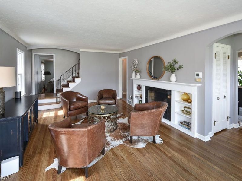 1000 Elmwood Road, Rocky River, OH 44116 Photo 2