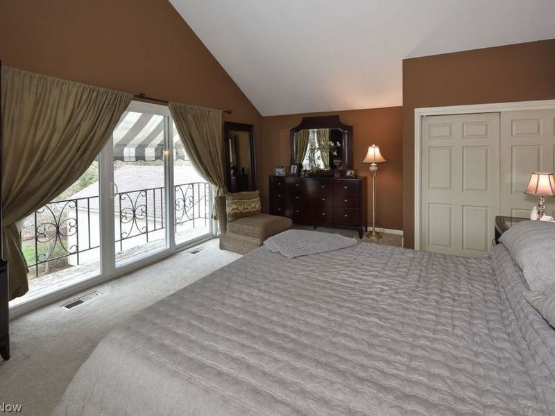 1000 Elmwood Road, Rocky River, OH 44116 Photo 20