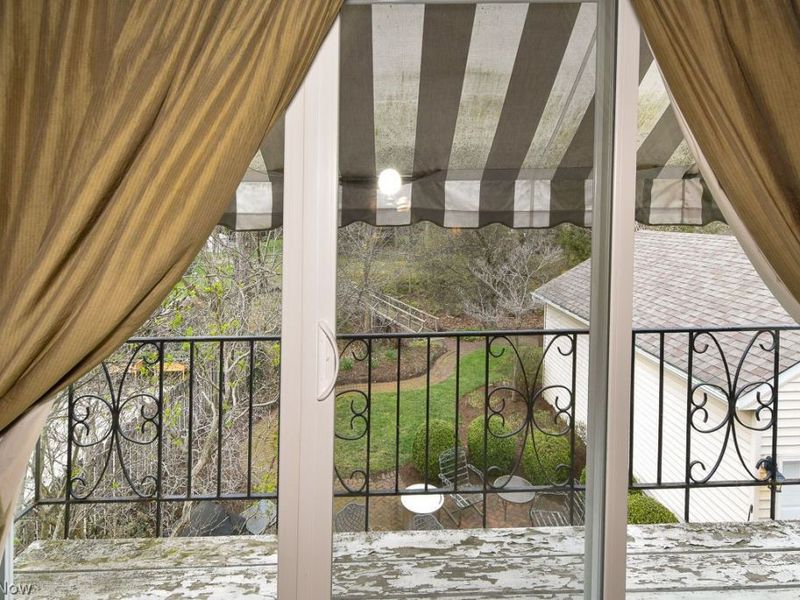 1000 Elmwood Road, Rocky River, OH 44116 Photo 21