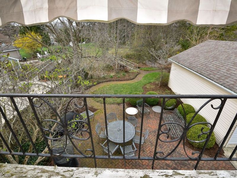 1000 Elmwood Road, Rocky River, OH 44116 Photo 22