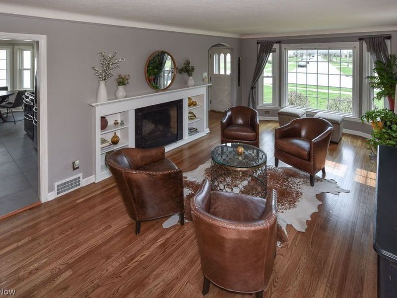 1000 Elmwood Road, Rocky River, OH 44116 Photo 3