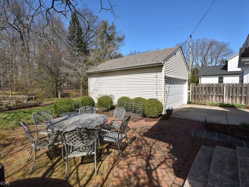 1000 Elmwood Road, Rocky River, OH 44116 Photo 39