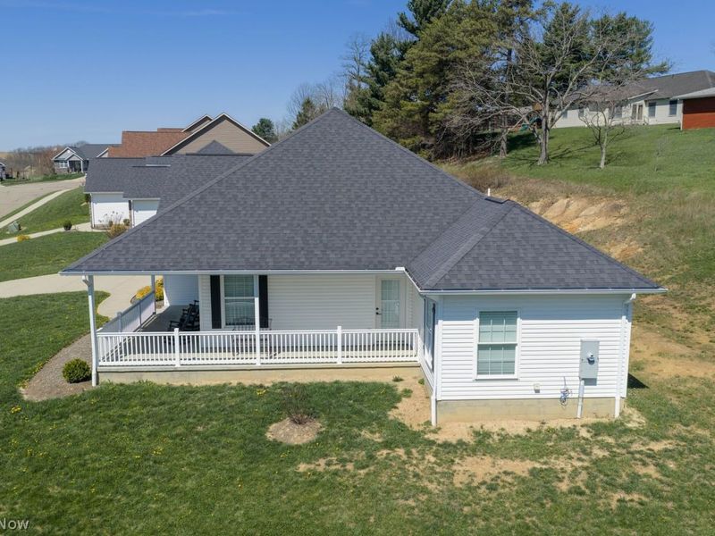 1028 Firman Drive, Sugarcreek, OH 44681 Photo 12