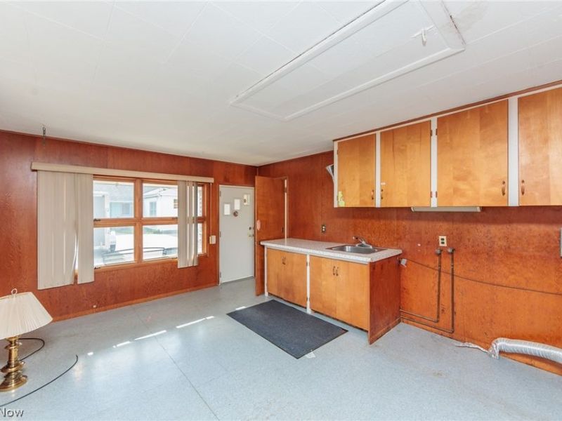 9300 Manorford Road, Parma Heights, OH 44130 Photo 24