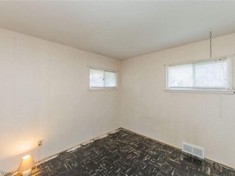 9300 Manorford Road, Parma Heights, OH 44130 Photo 33