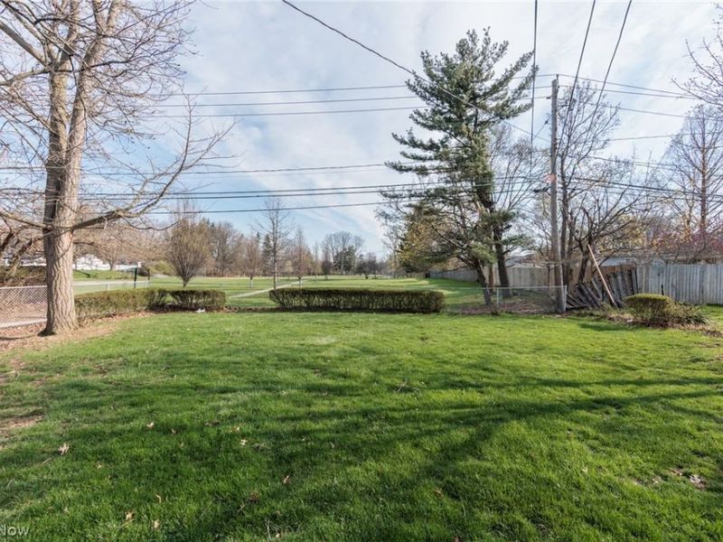 9300 Manorford Road, Parma Heights, OH 44130 Photo 40