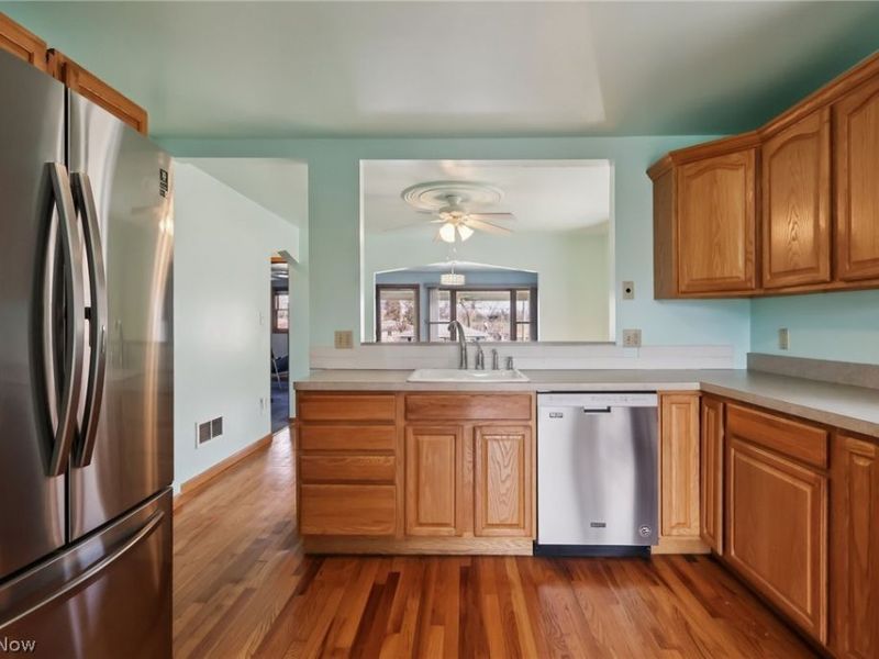 614 Stanley Road, Akron, OH 44312 Photo 11