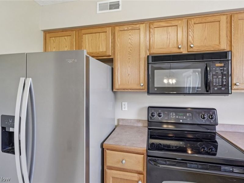 4647 Creekside Drive, Kent, OH 44240 Photo 11