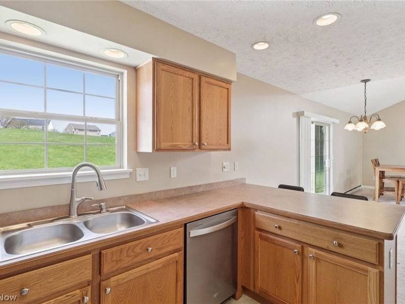 4647 Creekside Drive, Kent, OH 44240 Photo 12