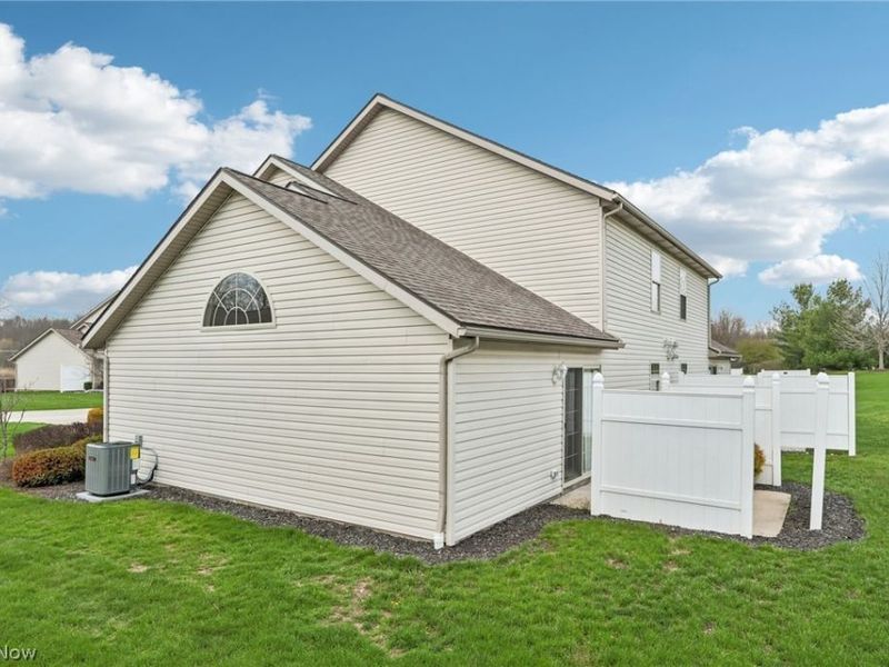 4647 Creekside Drive, Kent, OH 44240 Photo 24