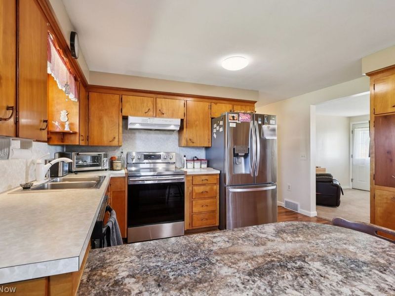 7115 Lardon Road NW, Waynesburg, OH 44688 Photo 12