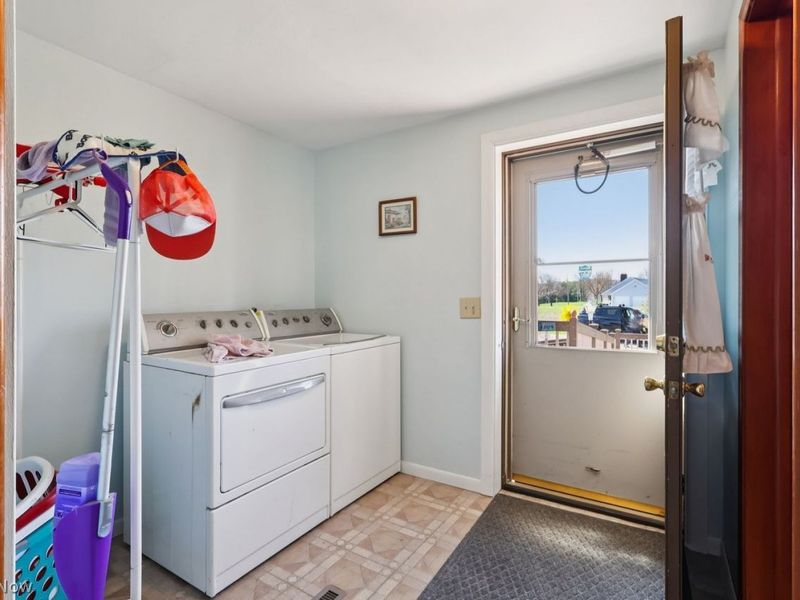 7115 Lardon Road NW, Waynesburg, OH 44688 Photo 33