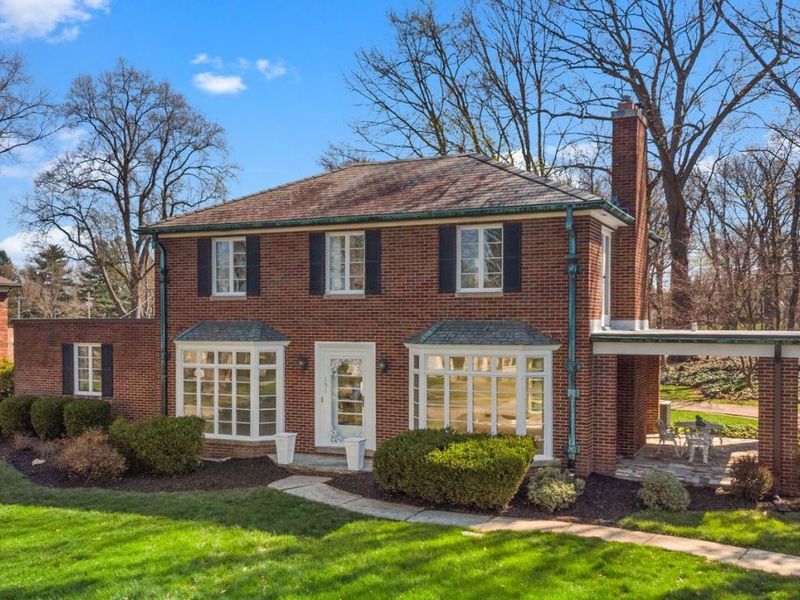 151 Woodhill Drive , Amherst, OH 44001 Photo 3