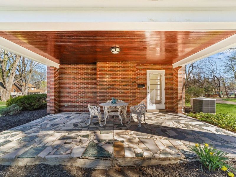 151 Woodhill Drive , Amherst, OH 44001 Photo 4