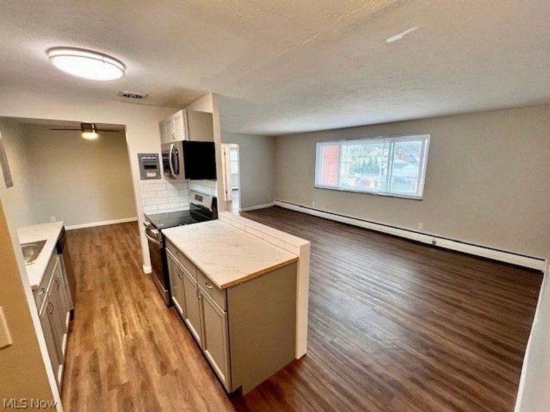 20550 Detroit Road, Unit 11, Rocky River, OH 44116 Photo 5