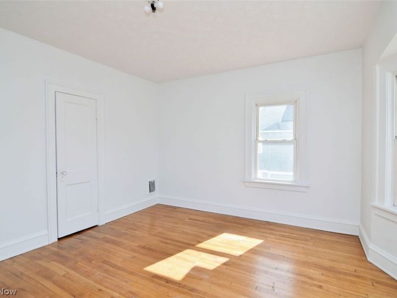 11420 Clifton Boulevard, Cleveland, OH 44102 Photo 19