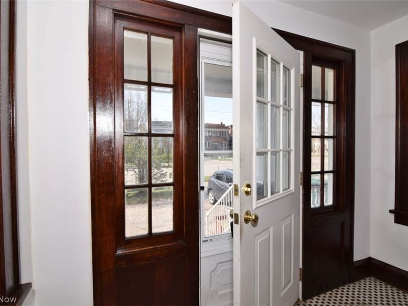 11420 Clifton Boulevard, Cleveland, OH 44102 Photo 3