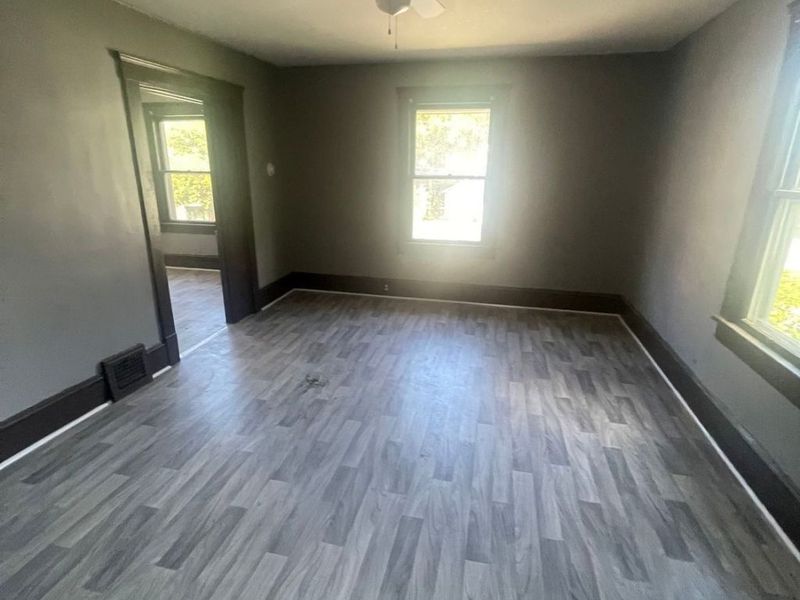 6930 Polonia Avenue, Cleveland, OH 44105 Photo 10