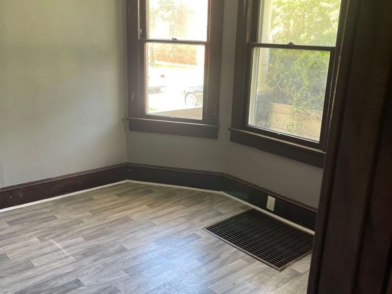 6930 Polonia Avenue, Cleveland, OH 44105 Photo 29