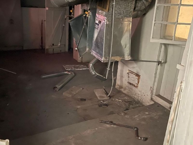 6930 Polonia Avenue, Cleveland, OH 44105 Photo 34