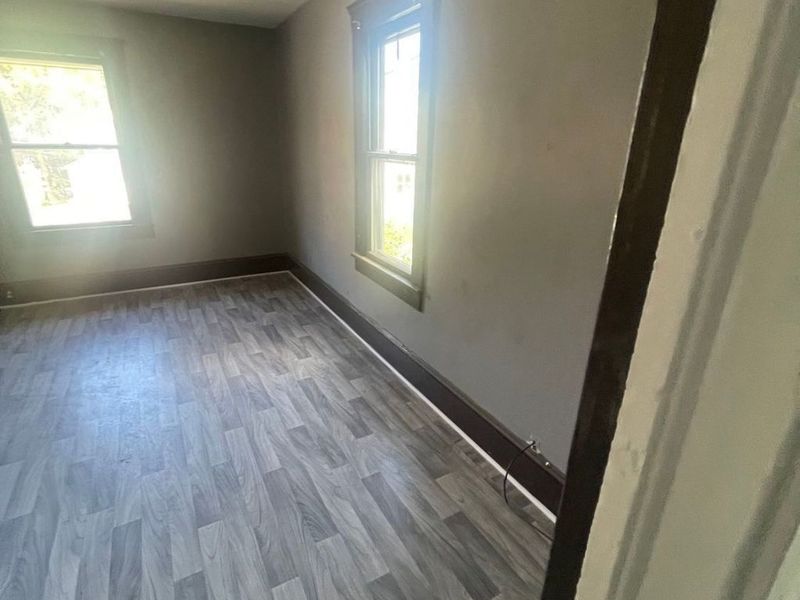 6930 Polonia Avenue, Cleveland, OH 44105 Photo 9