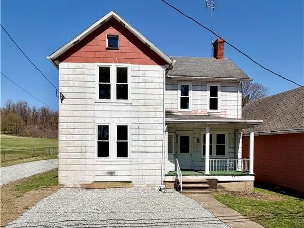 797 Walnut Hill Road , Uniontown, PA 15401