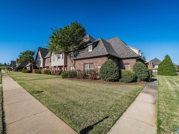 112 Chimes Way, Huntsville, AL 35824