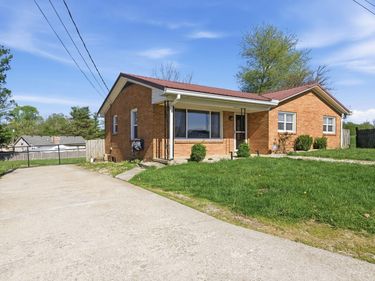 158 Riley Street, Stamping Ground, KY 40379