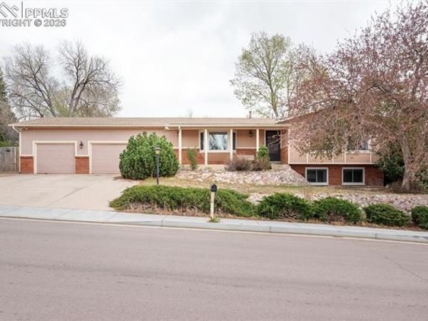 3435 Cortina Drive, Colorado Springs, CO 80918