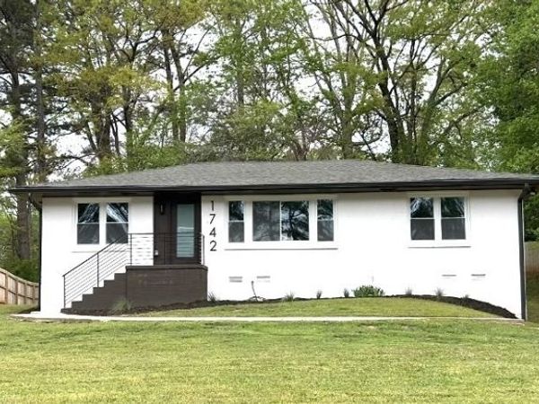 1742 Constitution RD SE, Atlanta, GA 30016