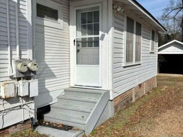 156 W Enterprise Street, Brookhaven, MS 39601