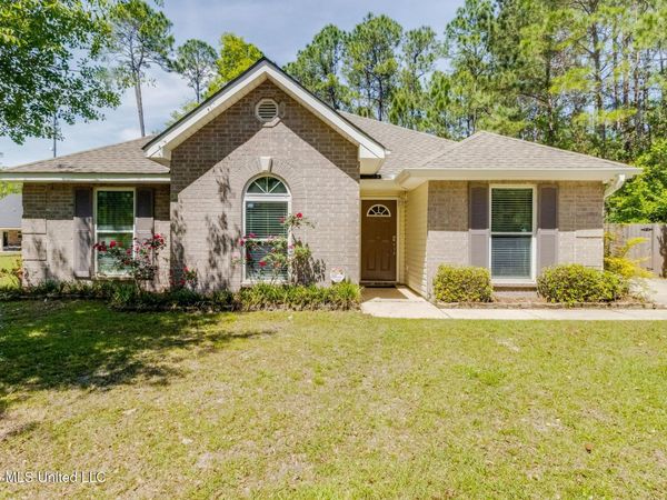 230 Music Street, Waveland, MS 39576