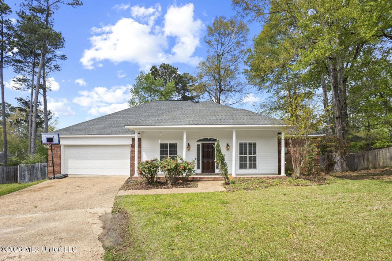 417 Pine Brake Circle, Ridgeland, MS 39157 Main Photo
