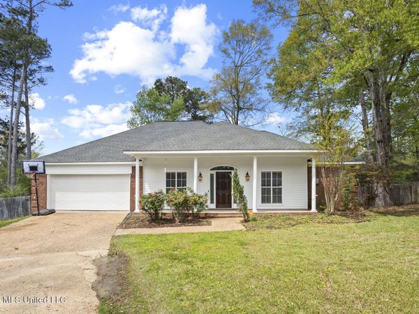 417 Pine Brake Circle, Ridgeland, MS 39157