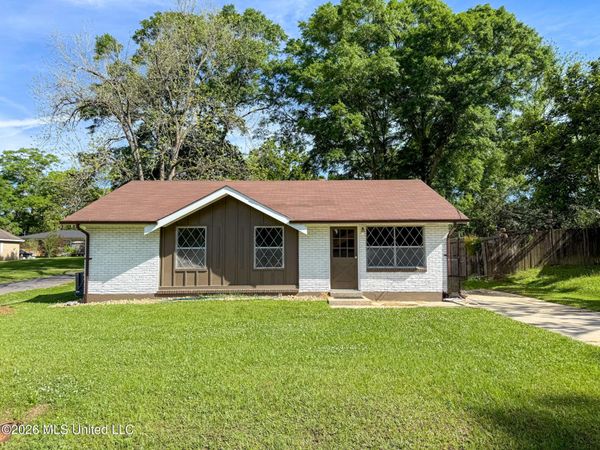 1206 21st Street, McComb, MS 39648