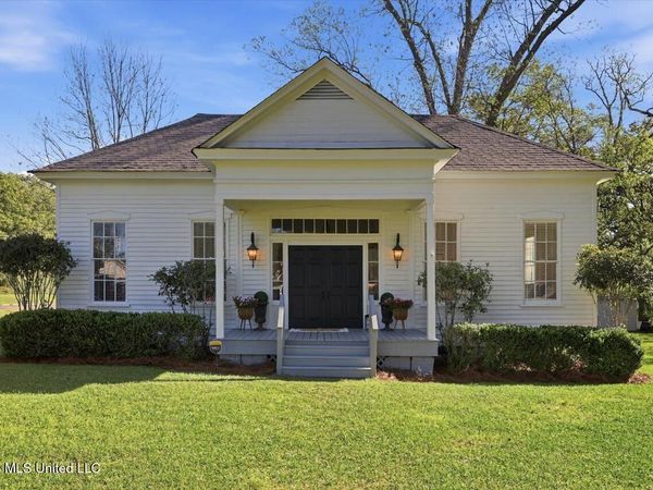 321 Raymond Street, Terry, MS 39170