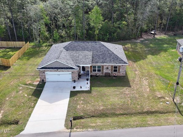 19480 Stewart Street, Saucier, MS 39574