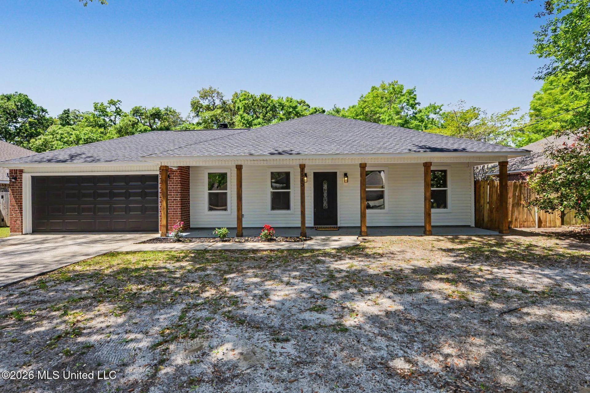 1513 S 8th Street, Ocean Springs, MS 39564 Main Photo