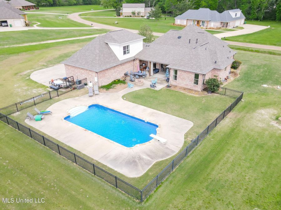 Property Image 63