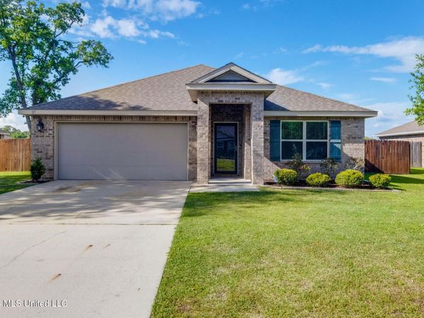 117 Rosie Drive, Long Beach, MS 39560