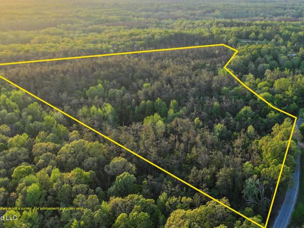 Dees Rd. Road, Enid, MS 38927