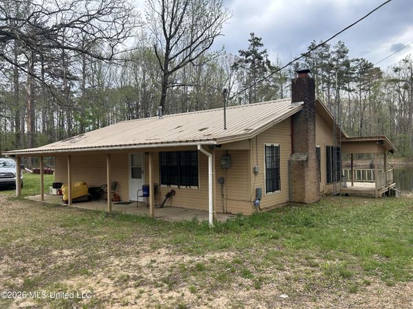 1356 Jeff Dodd Road, West, MS 39192