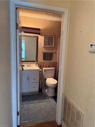 8072 Sandpiper Rd, Fort Myers, FL 33967 Photo