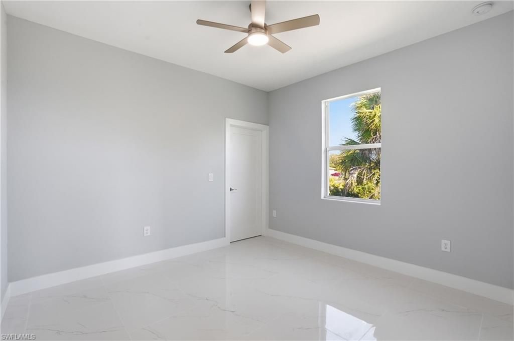 429 Palmyra Ave, Lehigh Acres, FL 33974 Photo