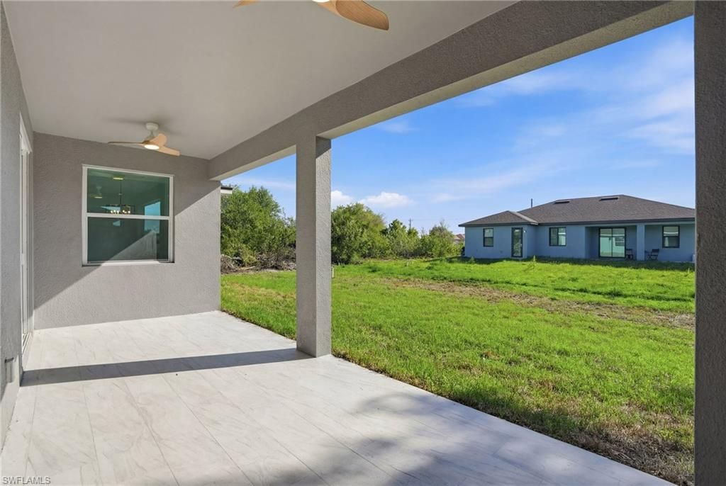 429 Palmyra Ave, Lehigh Acres, FL 33974 Photo