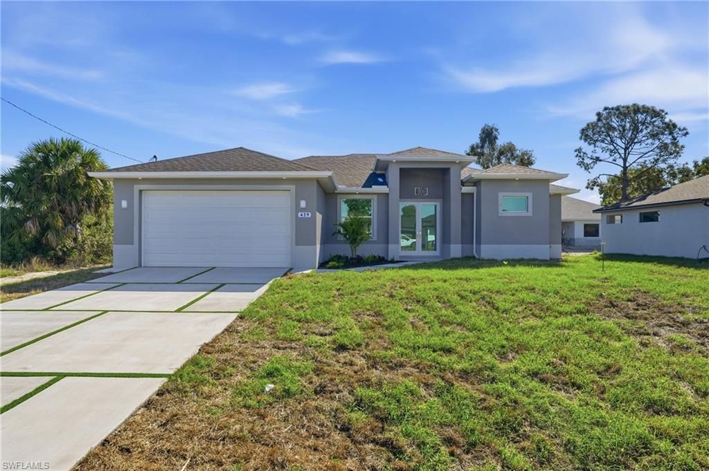 429 Palmyra Ave, Lehigh Acres, FL 33974 Photo