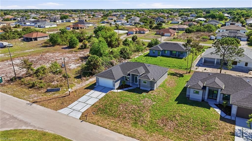 429 Palmyra Ave, Lehigh Acres, FL 33974 Photo