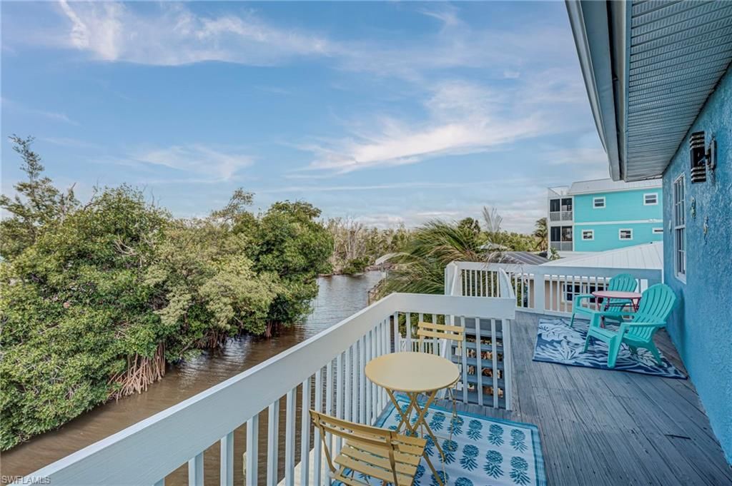 103 Tropical Shore Way, Fort Myers Beach, FL 33931 Photo